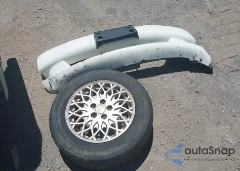 2001 Dodge Grand Caravan Sport z USA, uszkodzony, nr VIN 2B4GP44351R365834